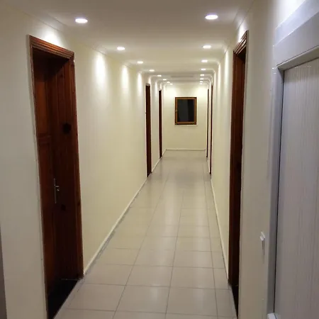 Aparthotel Pinar 2*